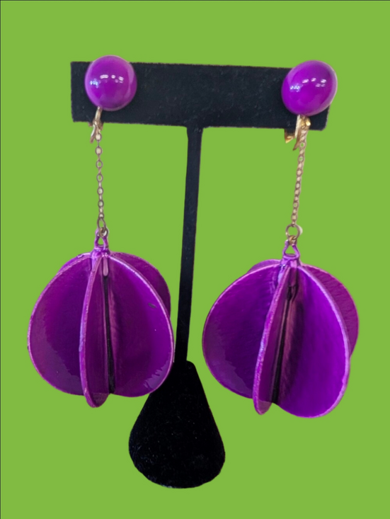 Vintage Jewelry - Vintage Purple Earrings Mid Century Modern 1960 Plastic Clip